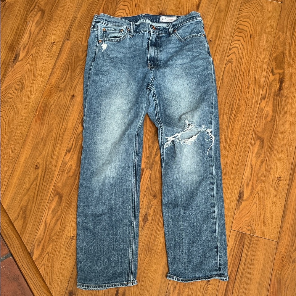 GAP Women's 90s High Rise Distressed Blue Jeans